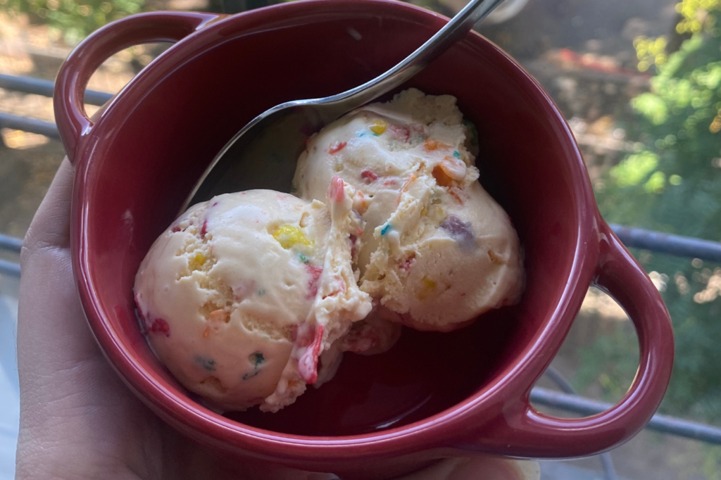 Fruity pebble cereal milk ice cream